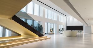 Nuovo showroom JE Furniture | Vagando nel regno della luce ed esplorando il tempo insieme